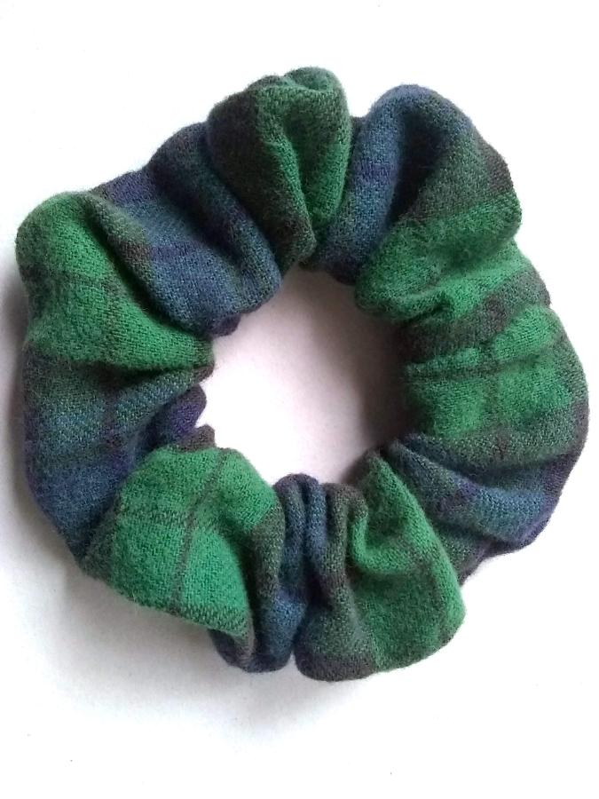black watch plaid scrunchie, medium size