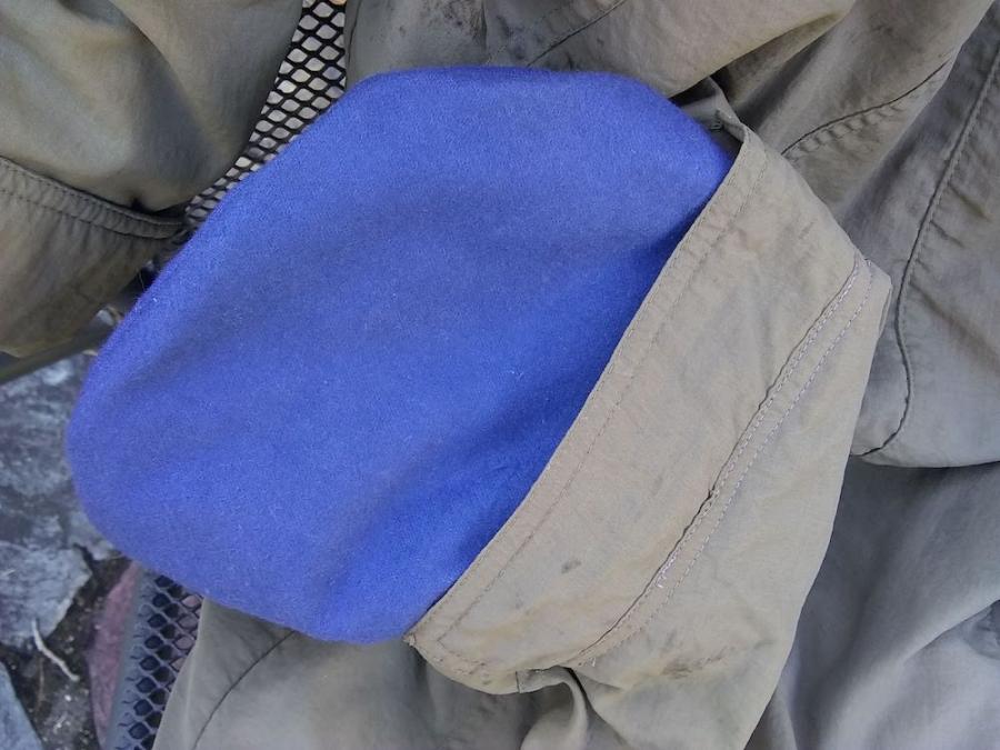 Olive jacket with inside out pocket lining, blue